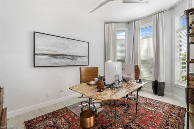 29 JOHNNYCAKE DR, Naples, FL 34110