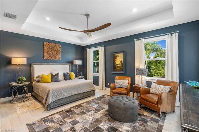 29 JOHNNYCAKE DR, Naples, FL 34110