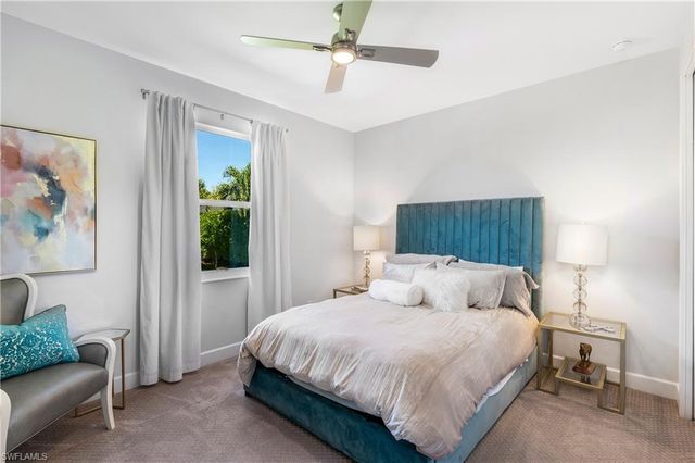 29 JOHNNYCAKE DR, Naples, FL 34110