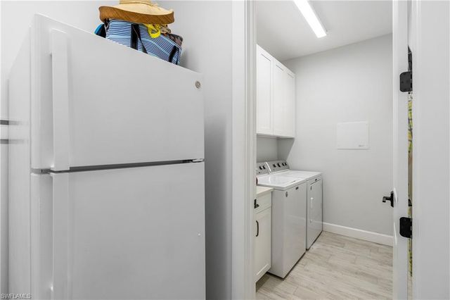 29 JOHNNYCAKE DR, Naples, FL 34110