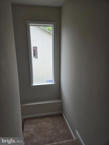 15 PEMBERTON ST, Pemberton, NJ 08068
