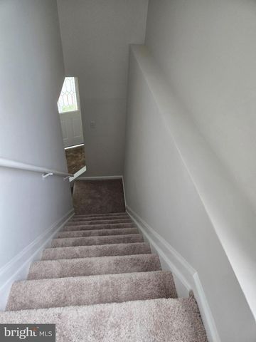 15 PEMBERTON ST, Pemberton, NJ 08068