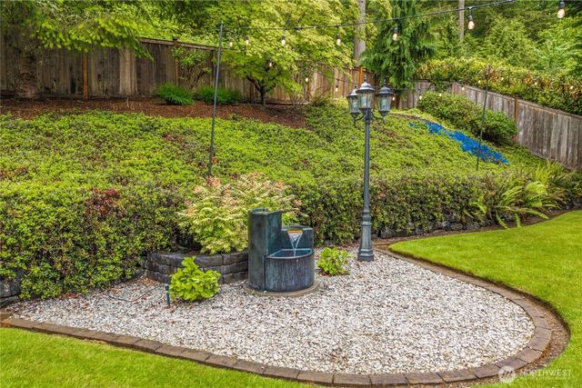 8122 104th Street Ct SW, Lakewood, WA 98498