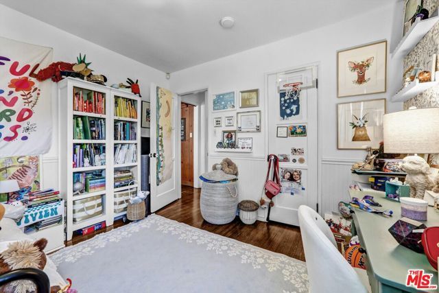 3830 Vineland Avenue, Studio City (los Angeles), CA 91604