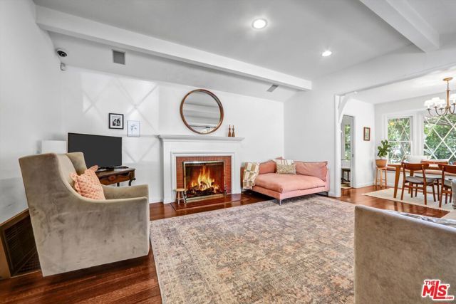 3830 Vineland Avenue, Studio City (los Angeles), CA 91604