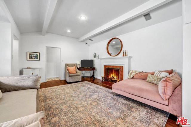 3830 Vineland Avenue, Studio City (los Angeles), CA 91604