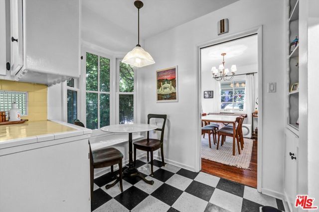 3830 Vineland Avenue, Studio City (los Angeles), CA 91604