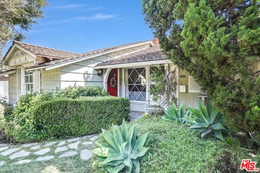 3830 Vineland Avenue, Studio City (los Angeles), CA 91604