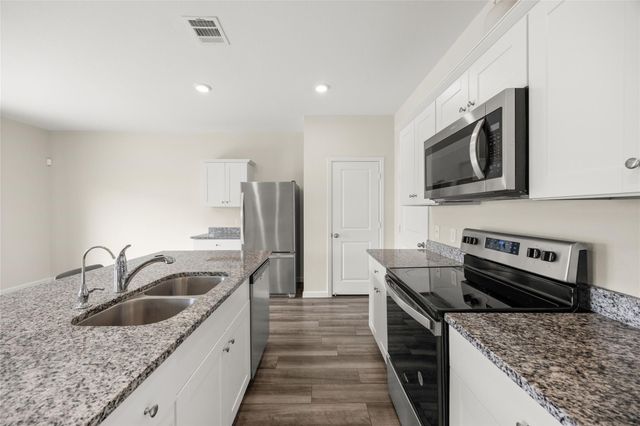 7810 Pink Dahlia Drive, Houston, TX 77016