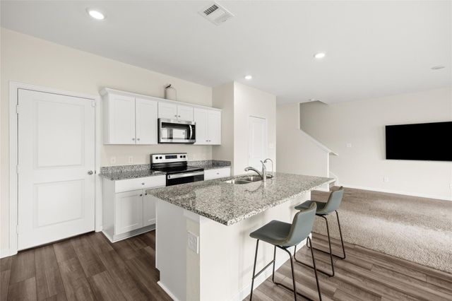 7810 Pink Dahlia Drive, Houston, TX 77016
