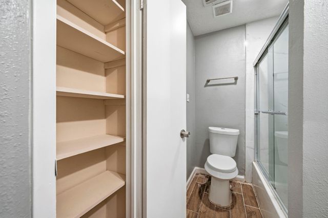 16027 Brimfield Drive, Houston, TX 77082