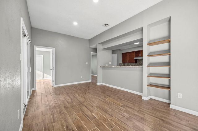 16027 Brimfield Drive, Houston, TX 77082