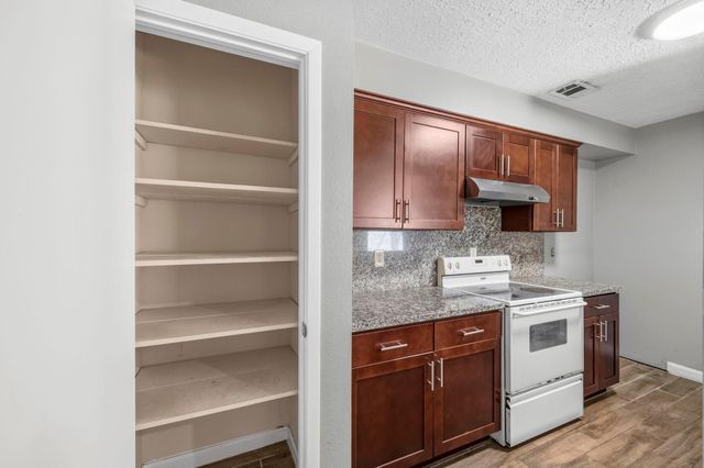 16027 Brimfield Drive, Houston, TX 77082