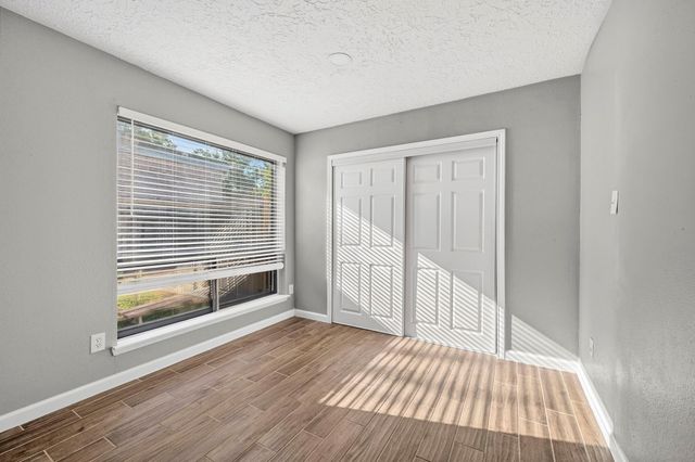 16027 Brimfield Drive, Houston, TX 77082