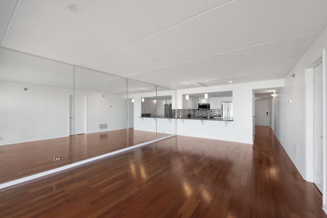 100 Lake Shore Drive 204, Michigan City, IN 46360