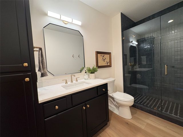 313 Emmett Court, Norwalk, IA 50211
