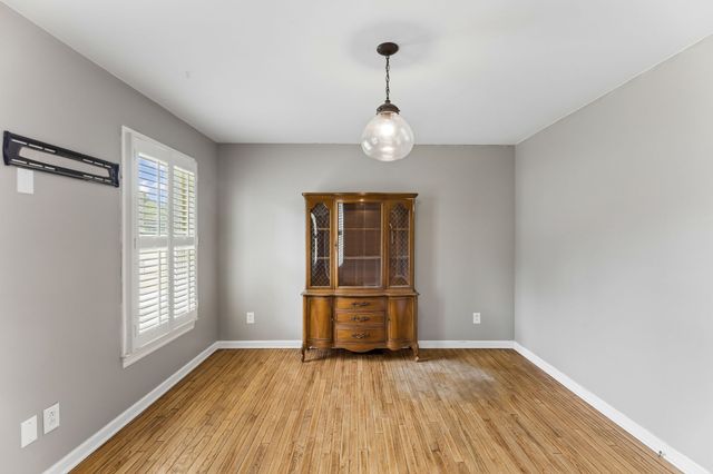 240 Crestview Dr, Lewisburg, TN 37091