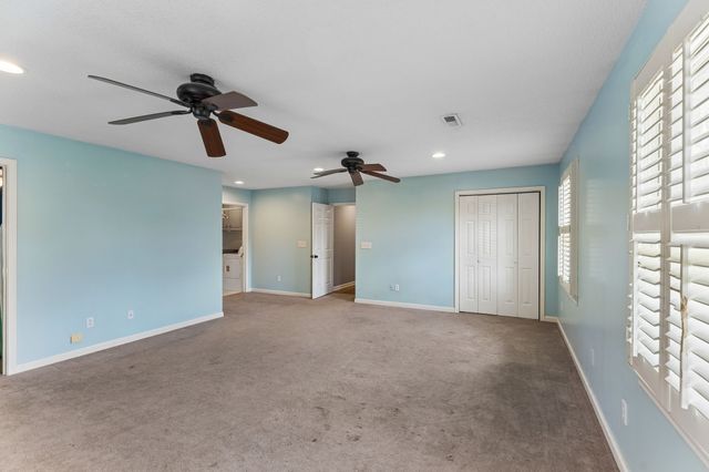 240 Crestview Dr, Lewisburg, TN 37091