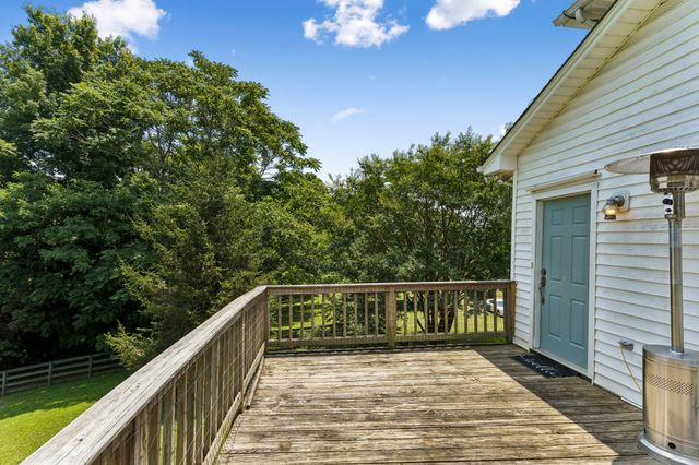 240 Crestview Dr, Lewisburg, TN 37091