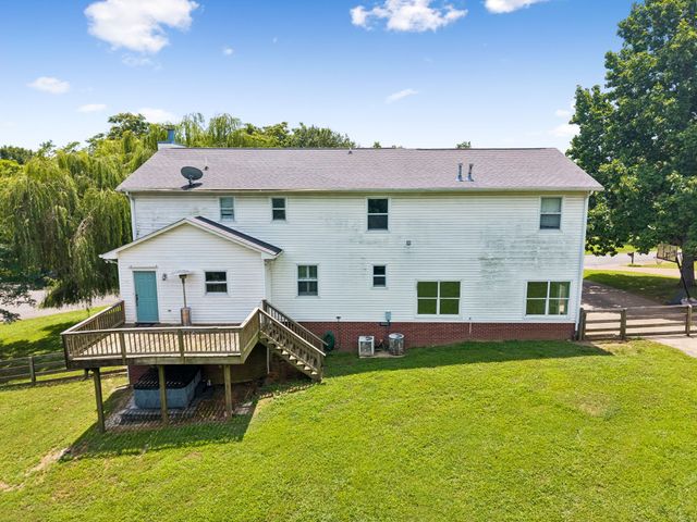240 Crestview Dr, Lewisburg, TN 37091