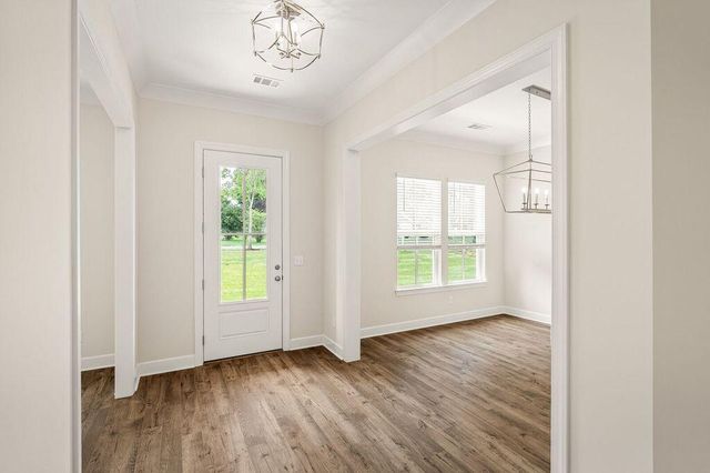 1034 Tributary Boulevard, Hollywood, SC 29449