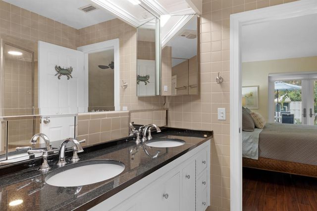 3240 Lakeview Drive, Pompano Beach, FL 33062