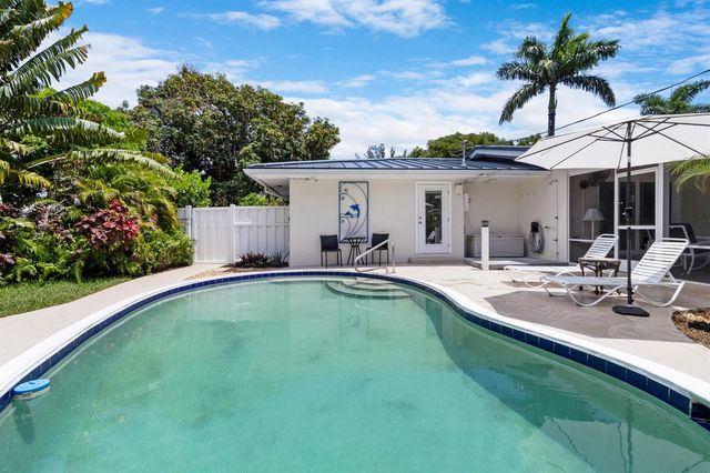 3240 Lakeview Drive, Pompano Beach, FL 33062