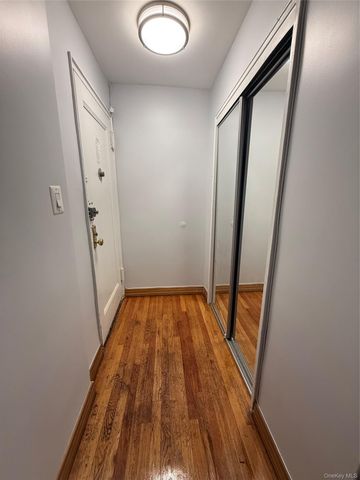 62-59 108th Street 3, Forest Hills, NY 11375