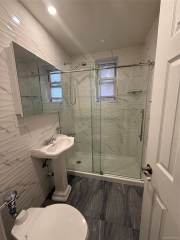 62-59 108th Street 3, Forest Hills, NY 11375