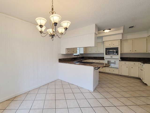 2710 Quail Creek Drive, Missouri City, TX 77459