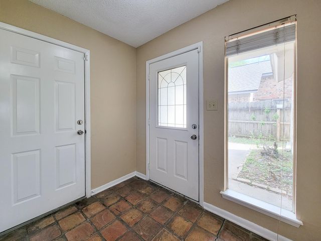 2710 Quail Creek Drive, Missouri City, TX 77459