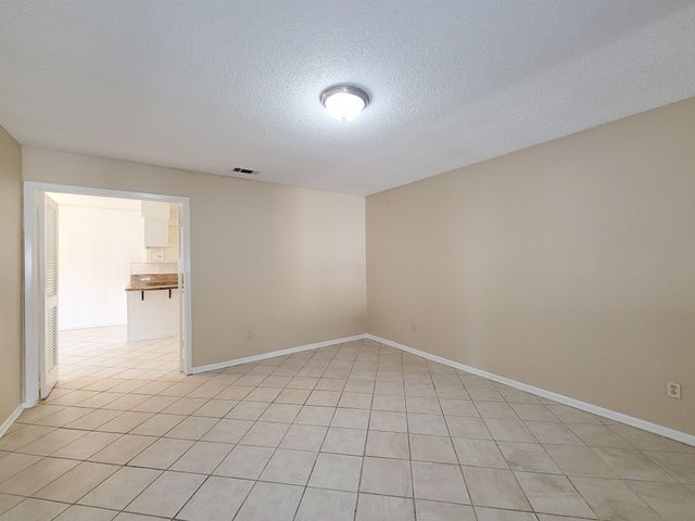 2710 Quail Creek Drive, Missouri City, TX 77459