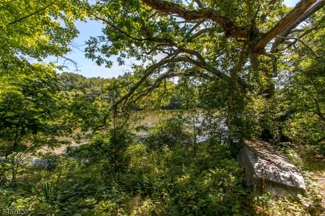 496 County Rd 519, Wantage Twp., NJ 07461