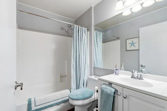 1106 Corral, Escondido, CA 92026