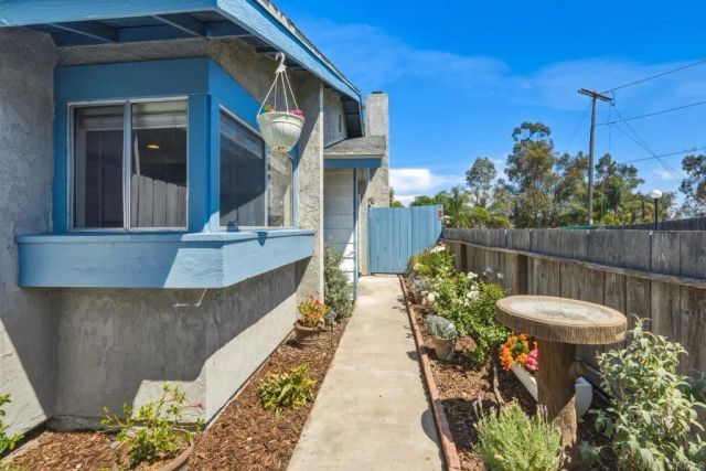 1106 Corral, Escondido, CA 92026