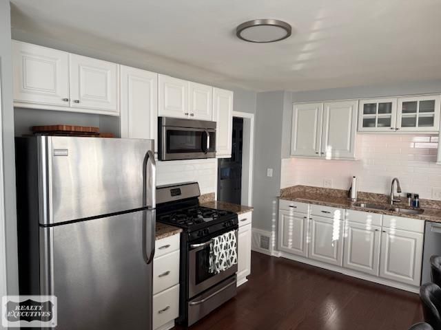 637 S Kenwood Avenue, Royal Oak, MI 48067