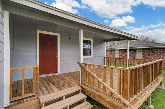 1210 Glendale Street, Dayton, TX 77535