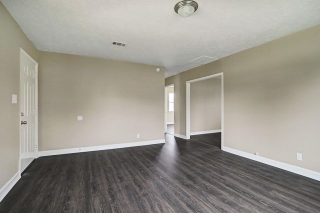 1210 Glendale Street, Dayton, TX 77535