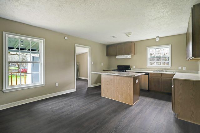 1210 Glendale Street, Dayton, TX 77535