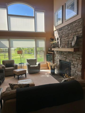 3506 W Eagle Ridge Dr, Willmar, MN 56201