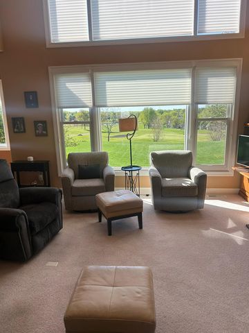 3506 W Eagle Ridge Dr, Willmar, MN 56201