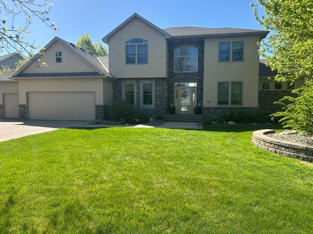 3506 W Eagle Ridge Dr, Willmar, MN 56201