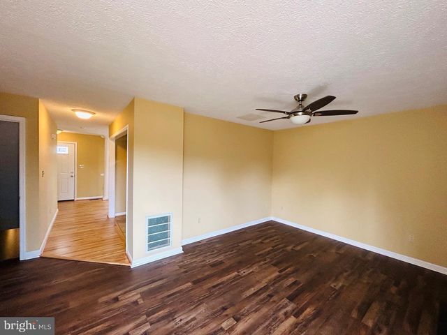 140 LEXINGTON CT, Stephens City, VA 22655