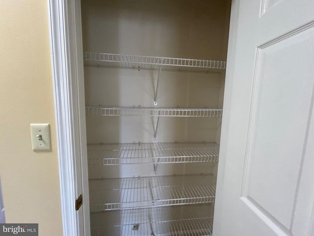 140 LEXINGTON CT, Stephens City, VA 22655