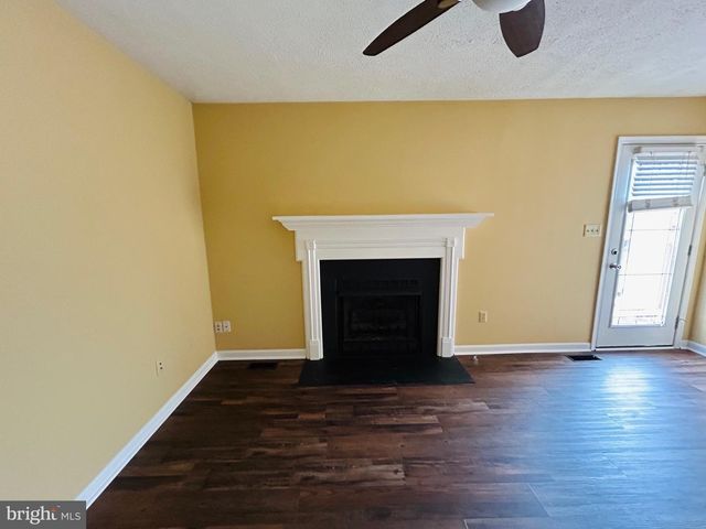 140 LEXINGTON CT, Stephens City, VA 22655