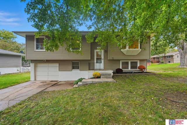 842 W 6th Street, Wahoo, NE 68066