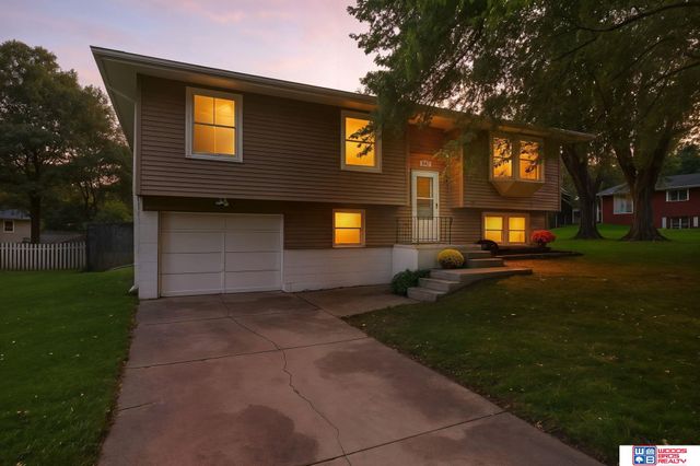 842 W 6th Street, Wahoo, NE 68066