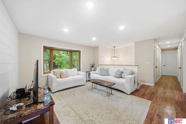 842 W 6th Street, Wahoo, NE 68066