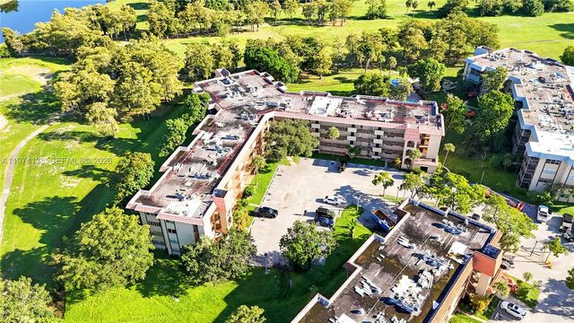 6301 N Falls Cir Dr 206, Lauderhill, FL 33319