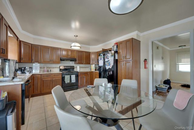 162 Woodland Avenue, New Rochelle, NY 10805